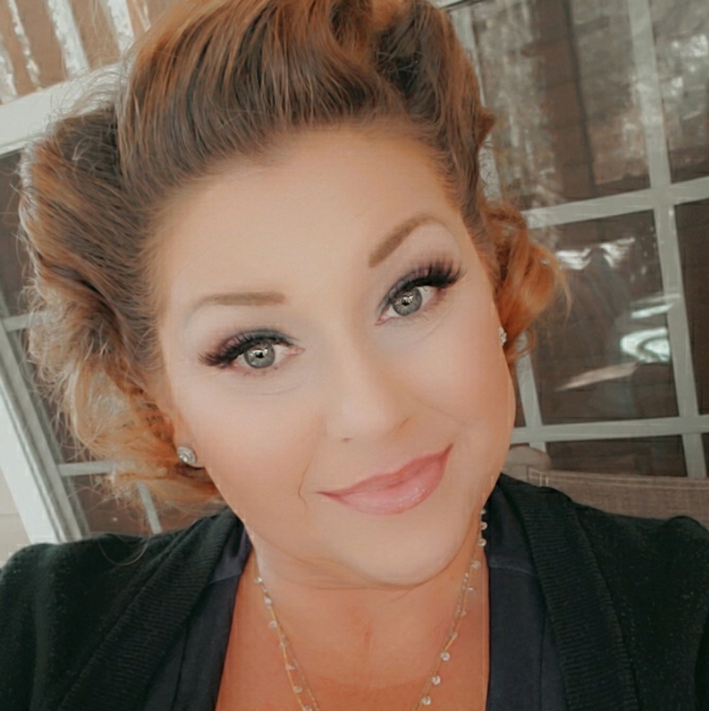 Meet your Posher, Jenn